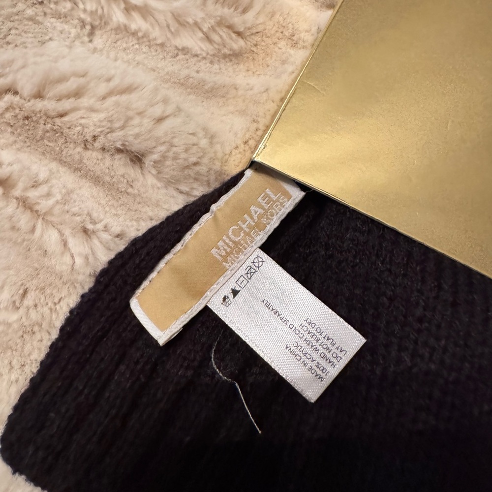 Michael Kors Black Knit Scarf and Hat Set - Picture 3 of 3